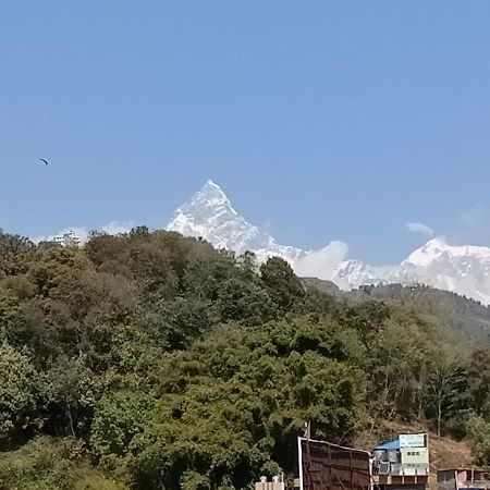 Hotel Nana Pokhara Buitenkant foto