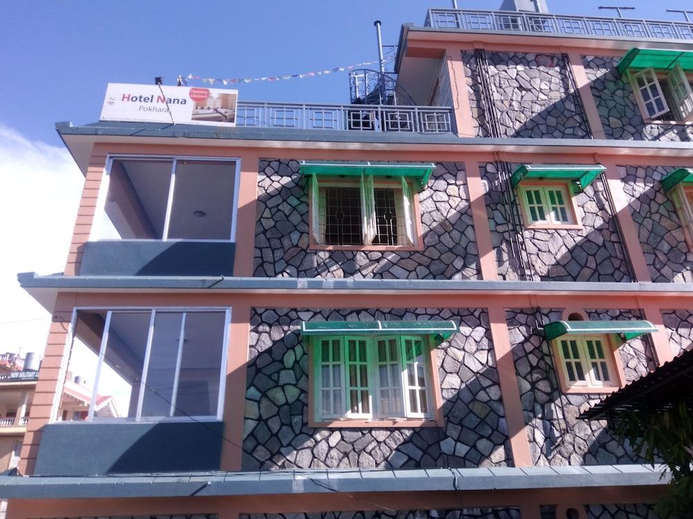 Hotel Nana Pokhara Buitenkant foto