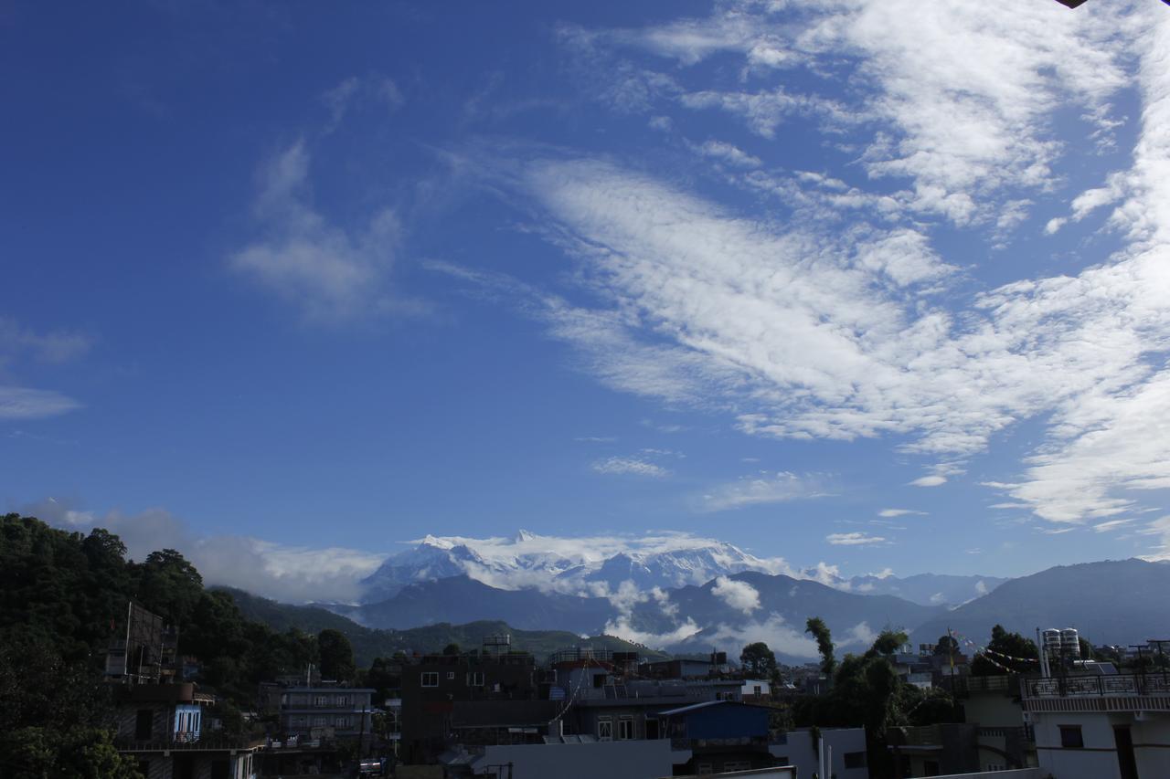 Hotel Nana Pokhara Buitenkant foto