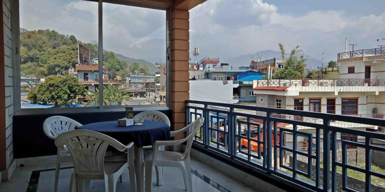 Hotel Nana Pokhara Buitenkant foto