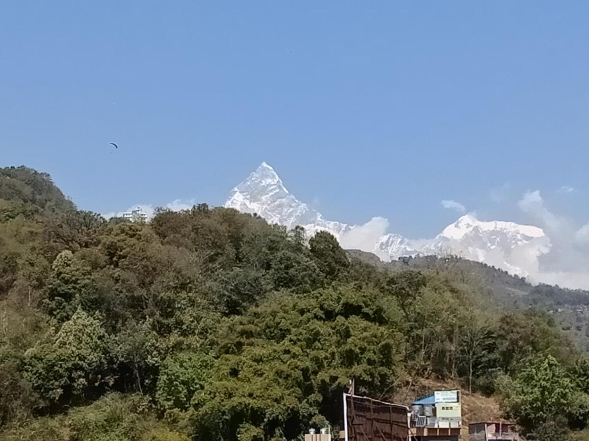 Hotel Nana Pokhara Buitenkant foto