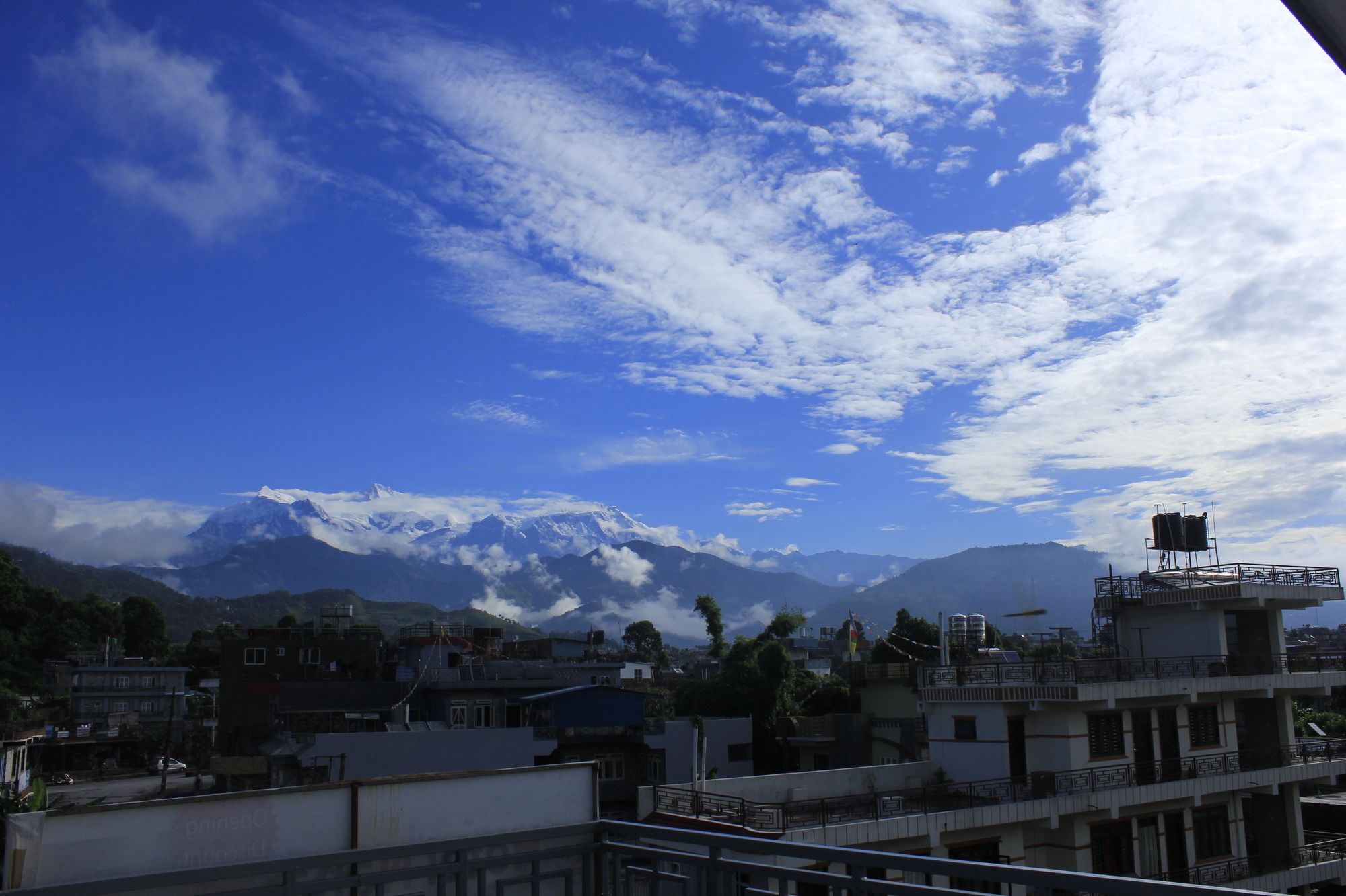 Hotel Nana Pokhara Buitenkant foto